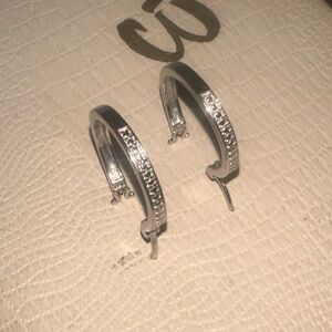 🔥🔥 Pave Sparkle Hoop Earrings🔥🔥